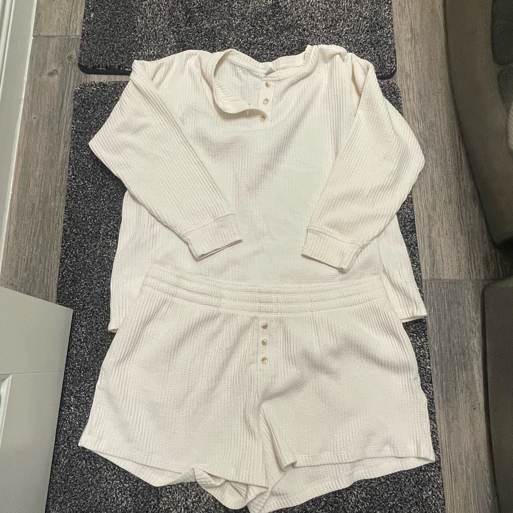 Old Navy lounge/PJ’s set